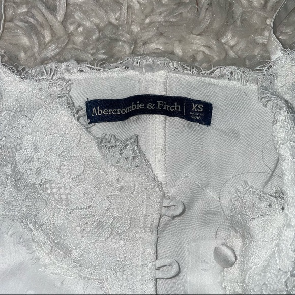 A&F Top - Picture 2 of 2